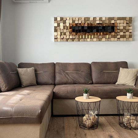 La Luna - High-End 2Bd Flat In The Top Centre By Flat Mаnager Σόφια Εξωτερικό φωτογραφία