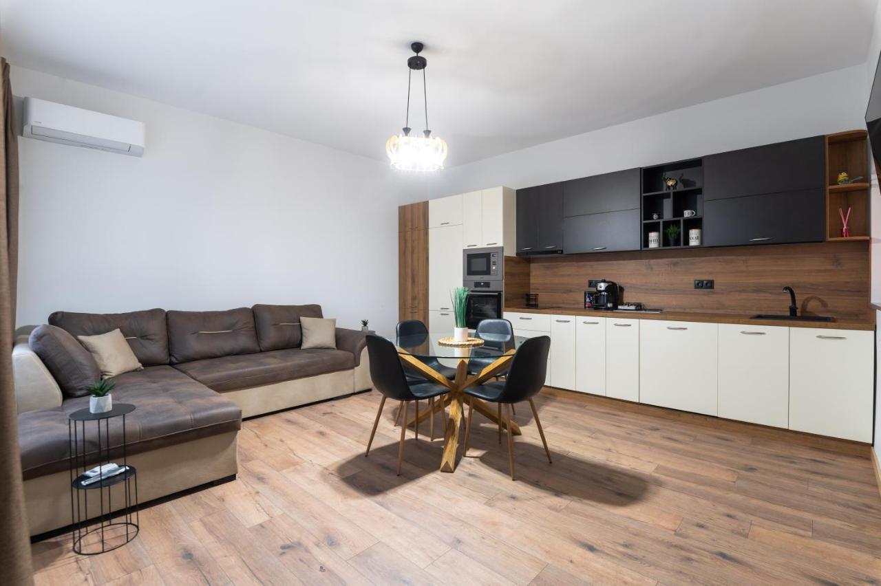 La Luna - High-End 2Bd Flat In The Top Centre By Flat Mаnager Σόφια Εξωτερικό φωτογραφία