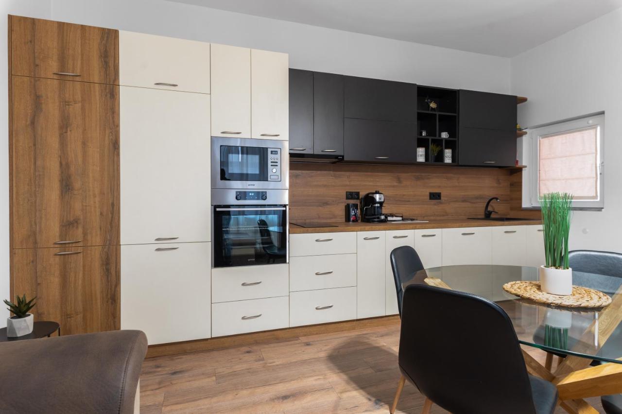 La Luna - High-End 2Bd Flat In The Top Centre By Flat Mаnager Σόφια Εξωτερικό φωτογραφία