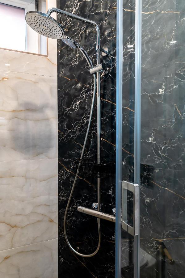 La Luna - High-End 2Bd Flat In The Top Centre By Flat Mаnager Σόφια Εξωτερικό φωτογραφία