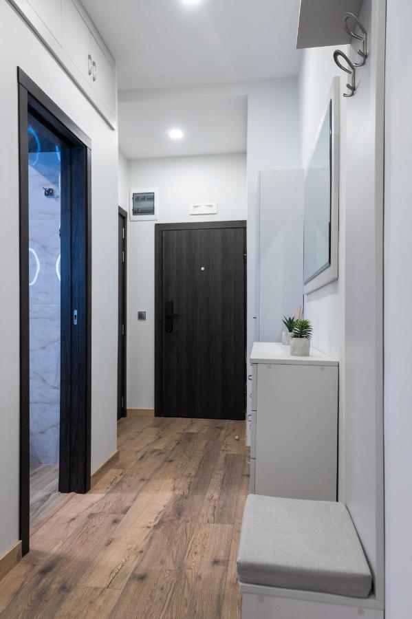 La Luna - High-End 2Bd Flat In The Top Centre By Flat Mаnager Σόφια Εξωτερικό φωτογραφία